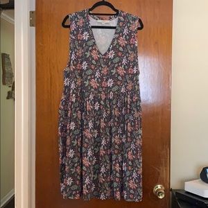 Floral Shift Loft Dress